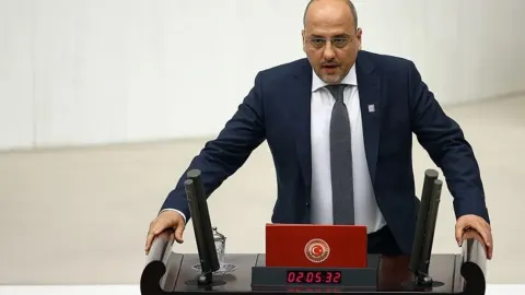 Ahmet Şık'a 250 bin liralık dava: Türkoğlu iddiaları reddetti
