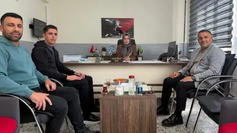 AK Parti Afşin İlçe Başkanı Karabulut’tan Okul Ziyareti