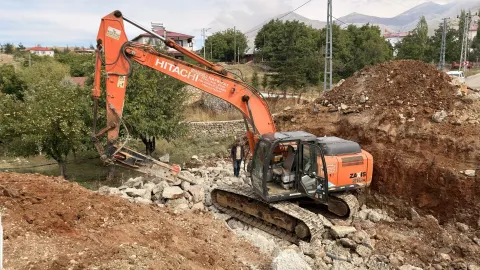 Büyükşehir’den Keklikoluk’a Modern Menfez Yatırımı! | Andırın Postası