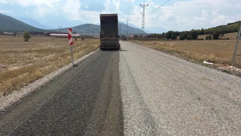 Göksun Yeniyapan Grup Yolunda 9 Milyon Liralık Asfalt Yatırımı