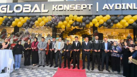 'Işığı sanata dönüştüren' Global Aydınlatma Konsept törenle açıldı
