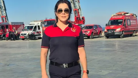İzmir depreminde oğlunu kaybeden anne, Kahramanmaraş'ta başka hayatlara umut oldu