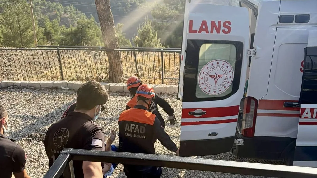 Kahramanmaraş Onikişubat'ta kuyuya düşen 2 kişi zehirli gaz tedbiriyle kurtarıldı