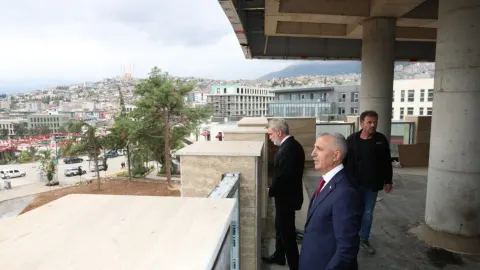 Kahramanmaraş'ın yeni Valilik binasında çalışmalar sürüyor