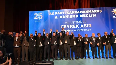 Kahramanmaraş’ta dengeleri değiştiren katılım! 24 meclis üyesi AK Parti’de!