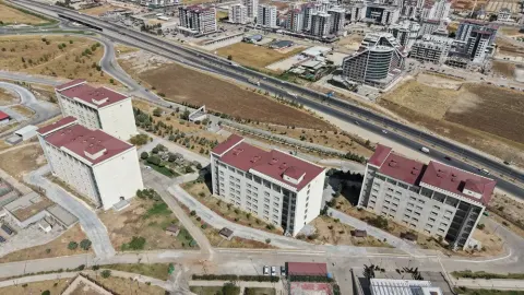 Kahramanmaraş'ta Deprem Sonrası Yurt Kapasitesi Artarak 10 Bin 538'e Ulaştı