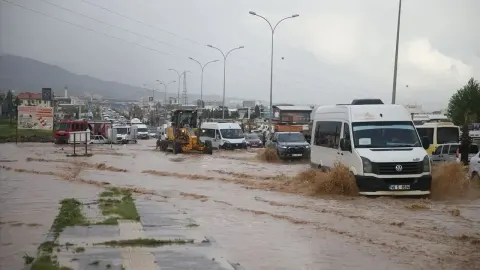 Kahramanmaraş’ta Kuvvetli Yağış Bekleniyor! 6 İlçe İçin Uyarı - Kahramanmaraş Haber | Son Dakika Maraş Haberleri