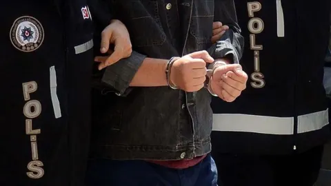 Kahramanmaraş’ta Polisten İki Operasyon