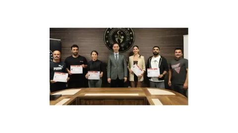 Mersin’de özel spor tesislerine çalışma izin belgeleri verildi