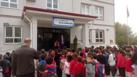 Milli Eğitim Müdürü Özdemir’den Arıtaş’a Ziyaret