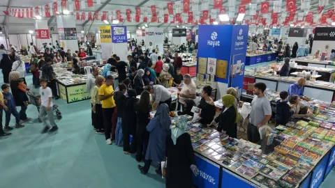 Minik Kitapseverlerden Kahramanmaraş Kitap Fuarı’na Tam Not