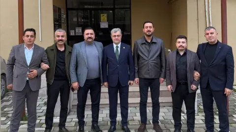 Ülkü Ocakları ve İlçe Başkanlarından Mansur Metehan’a Geçmiş Olsun Ziyareti